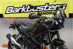 Kawasaki KLE500 with Barkbusters BHG-150 Two Point Mount hardware