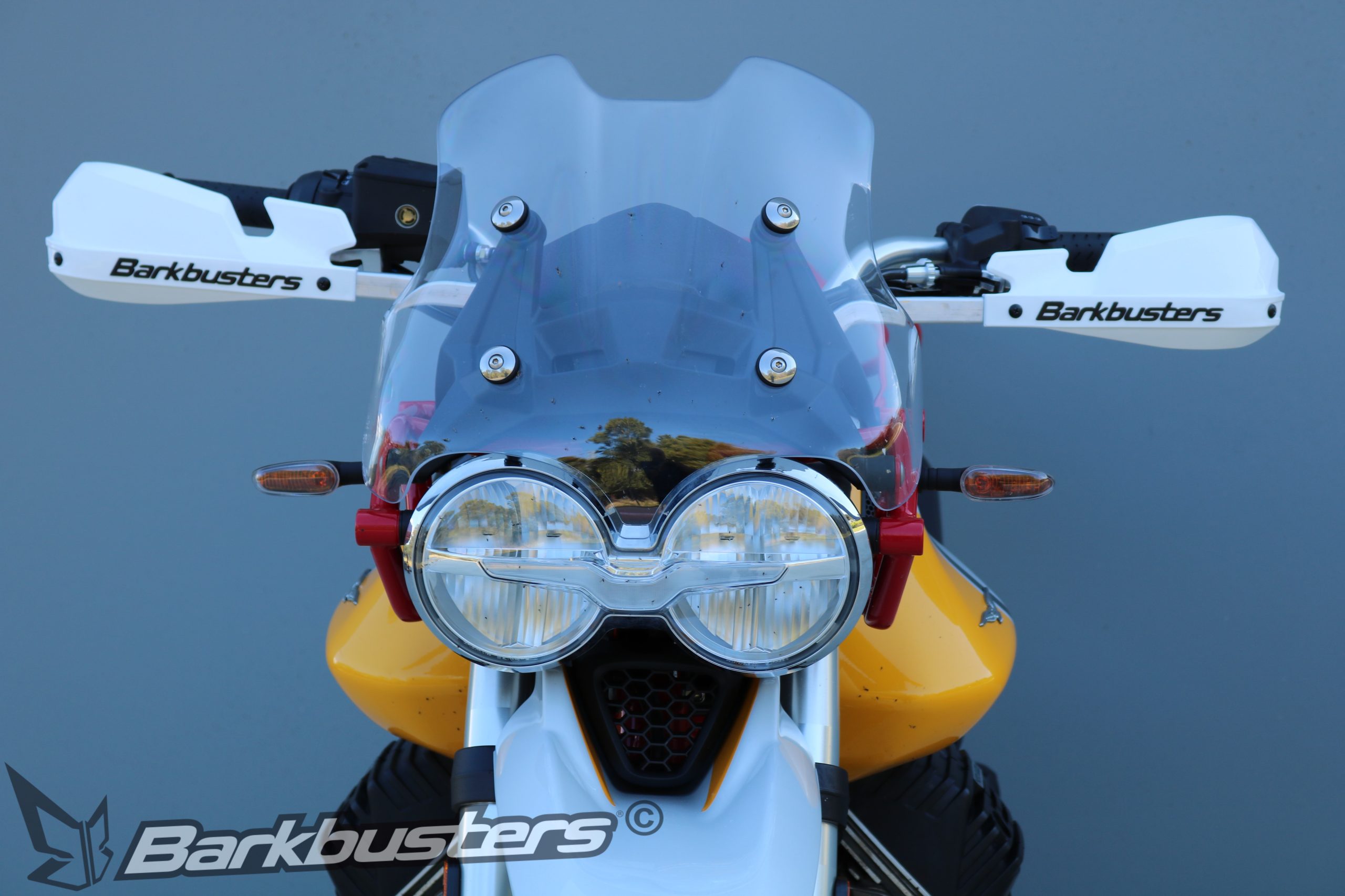 BARKBUSTERS Handguard Hardware Kit (Code: BHG-088) fitted to MOTO GUZZI V85TT with VPS Guards (Code: VPS-003) sold separately