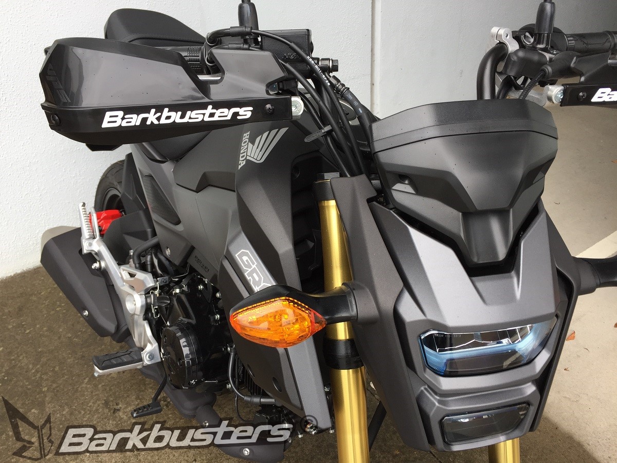 BARKBUSTERS Handguard Hardware Kit (Code: BHG-087) fitted to HONDA MSX125 GROM with VPS guards (Code: VPS-003) sold separately