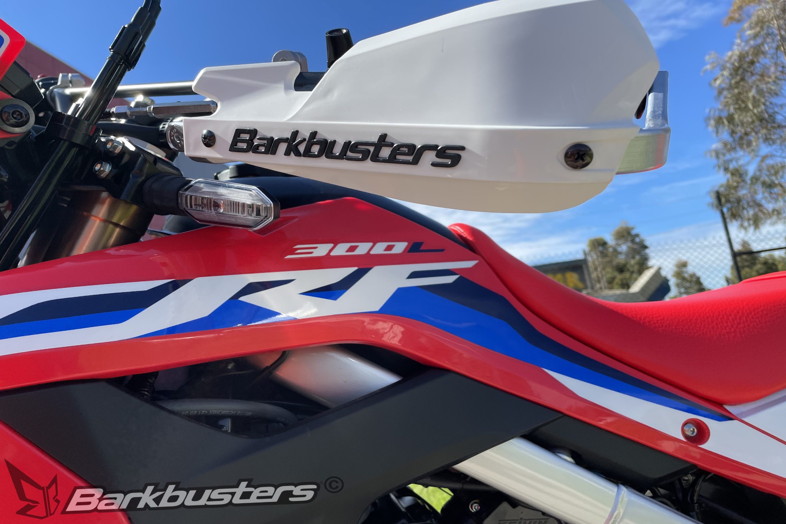 NEW Handguard to fit HONDA CRF300L (’21 on) Barkbusters Moto